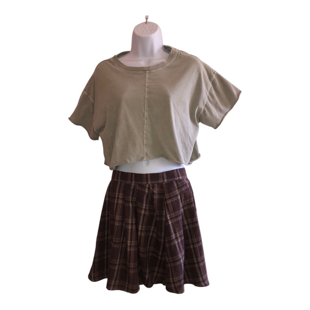Teen Outfit Skirt (Size 12) Purple Cotton Blend Crop T Shirt (Sz L) Green Cotton